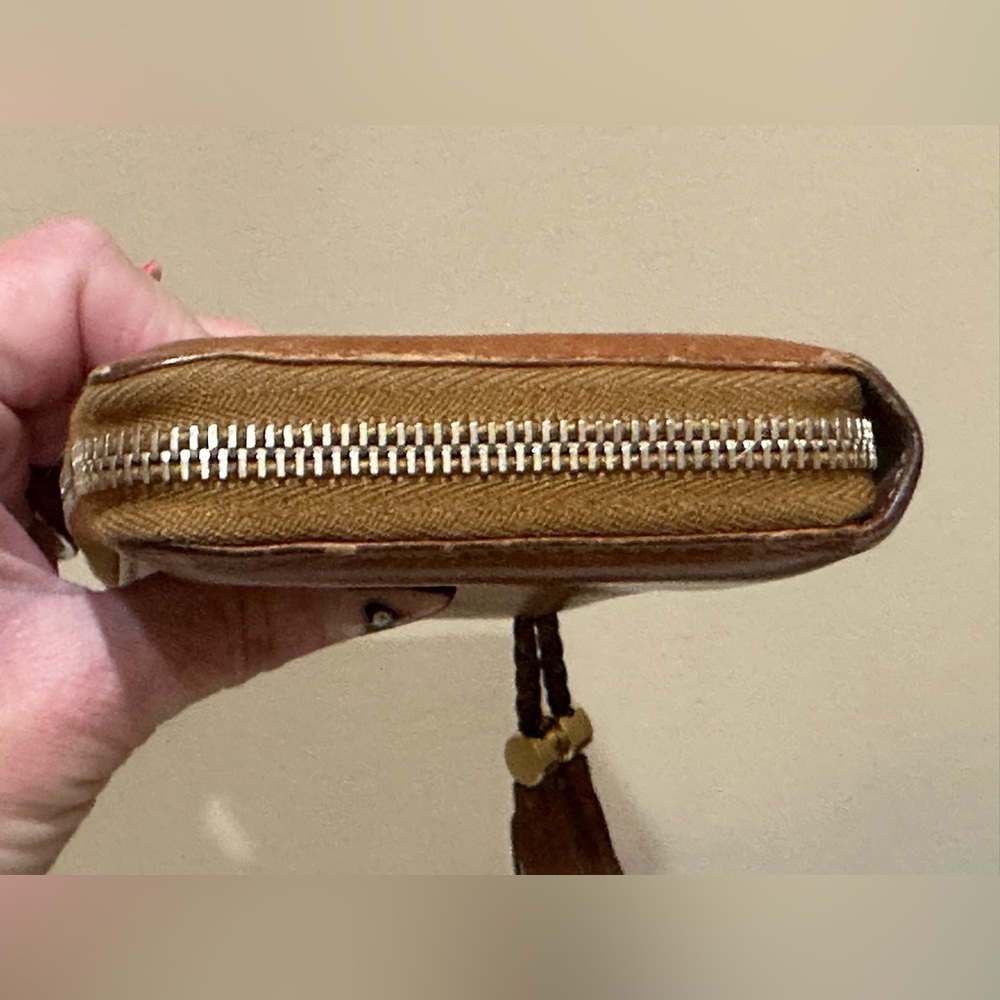 Gucci Long Zippy Tan Marrakech Leather Wallet w/GG Braid Tassels - Picture 4 of 13